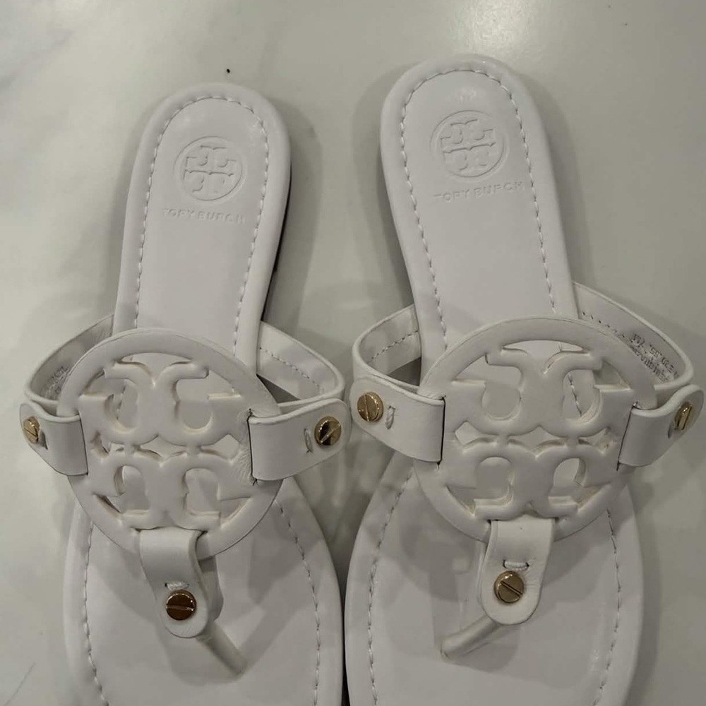Tory Burch Miller Matte Women’s Sandals Size 6, 7, 8, 9 in stock - Picture 2 of 4